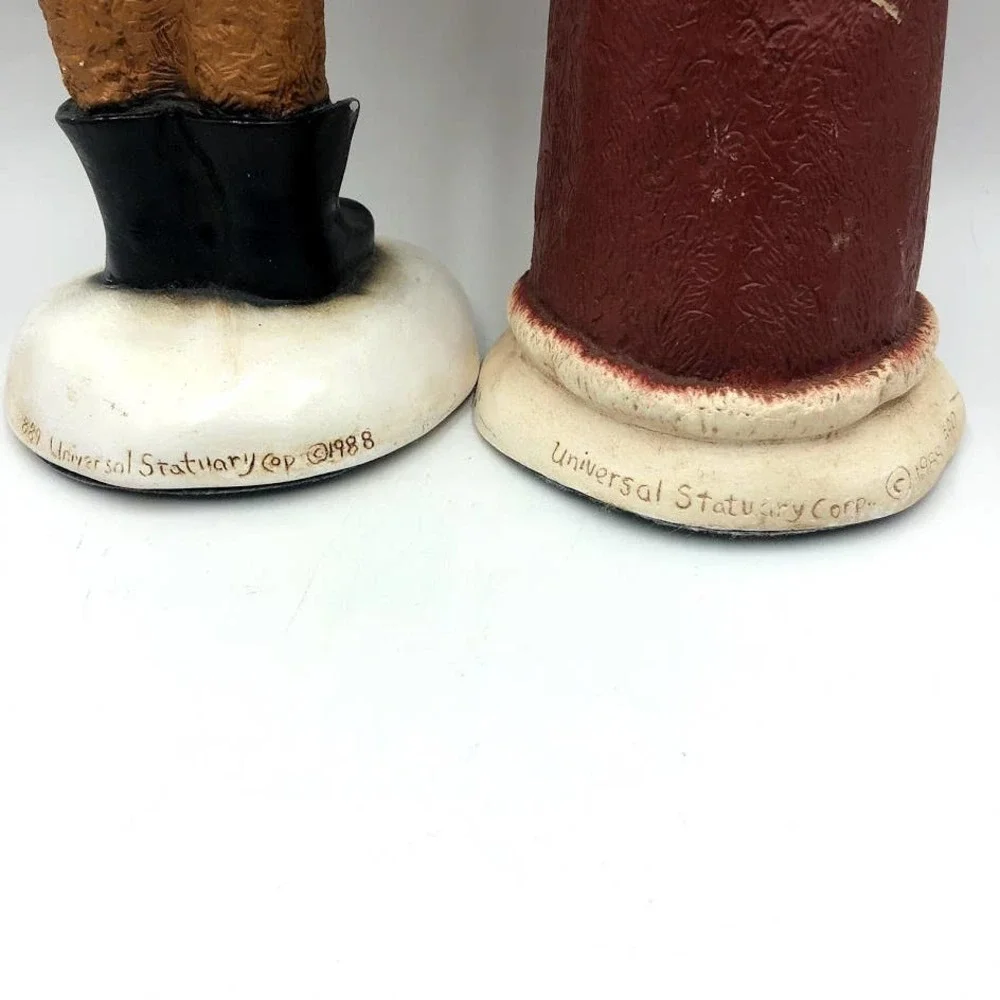 Vintage Universal Statuary Corp Christmas Carolers